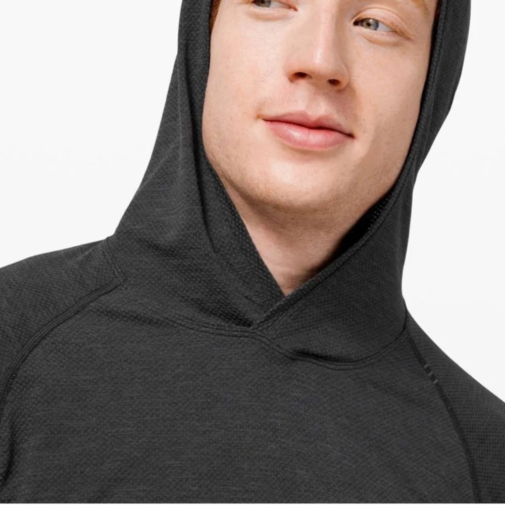 LIKE NEW Lululemon Men’s Metal Vent Hoodie 2.0_8